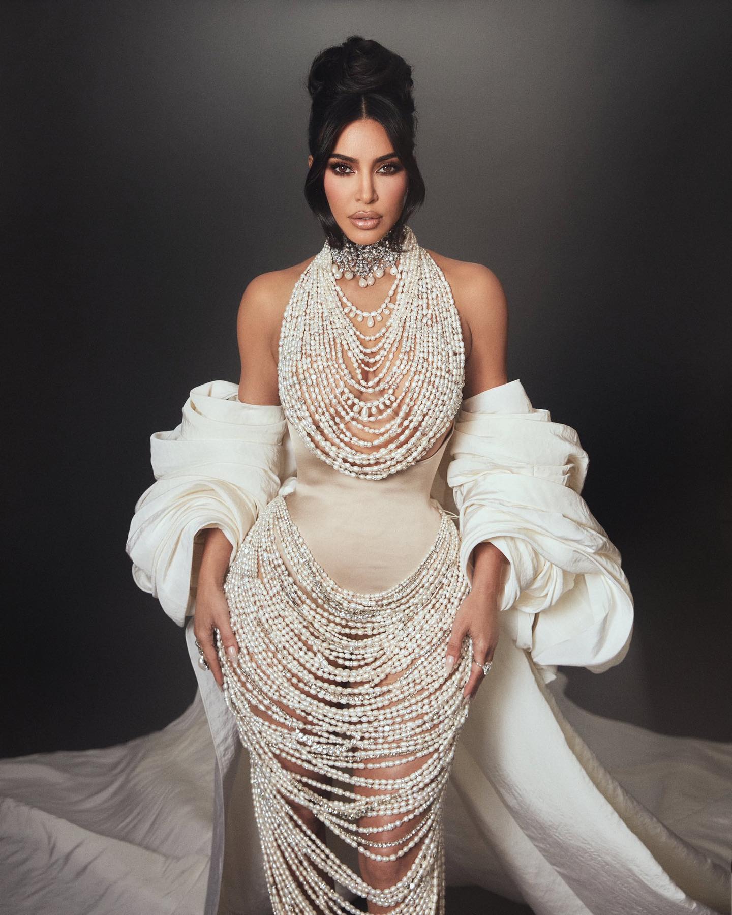 Kim Kardashian draped in pearls