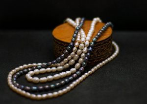 Read more about the article From Ocean to Ornament: The Cultural Journey of Pearls